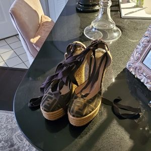 Fendi platforn espadrilles shies, authentic